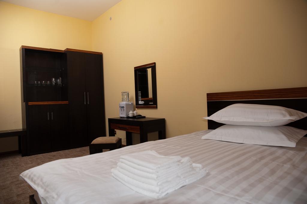 Hotel Artastana Camera foto