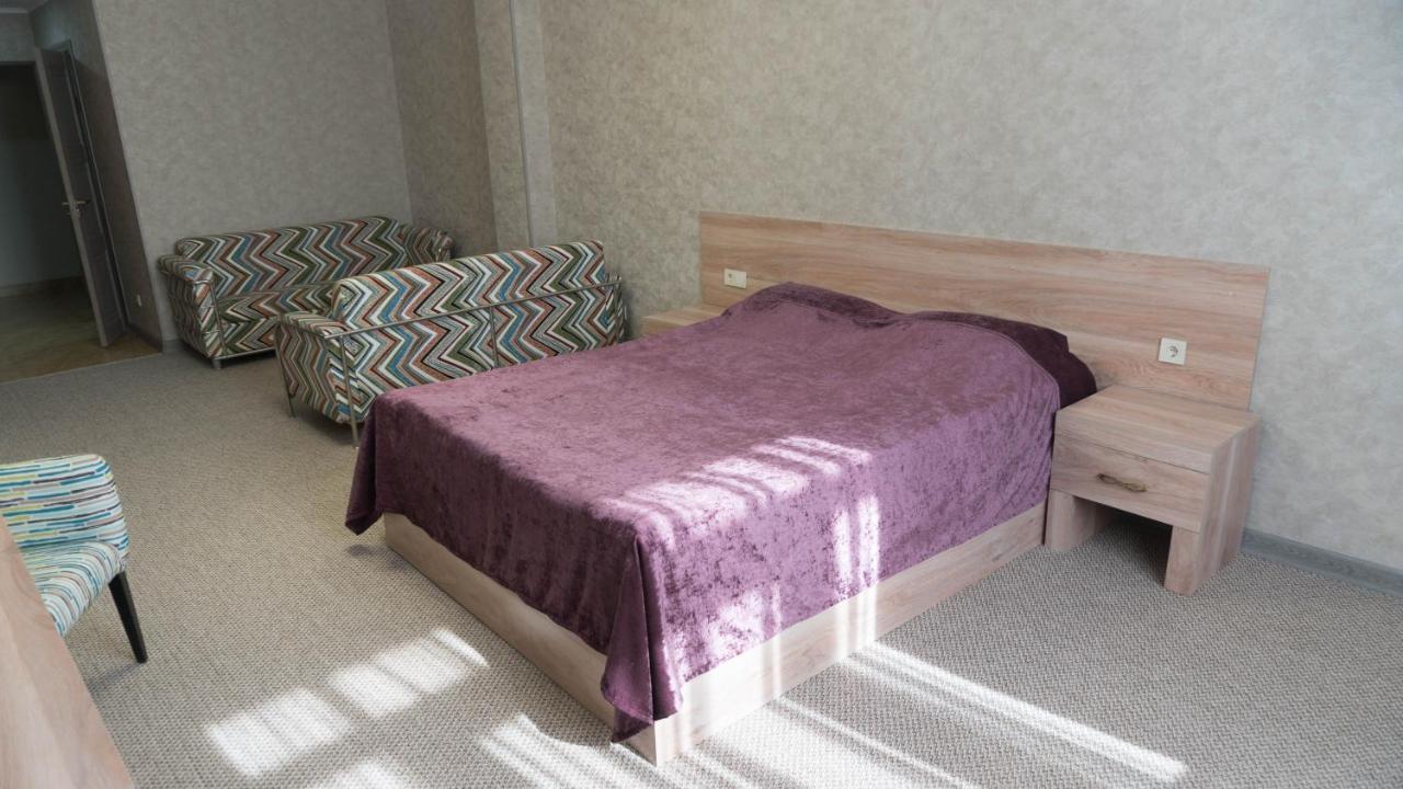 Hotel Artastana Esterno foto